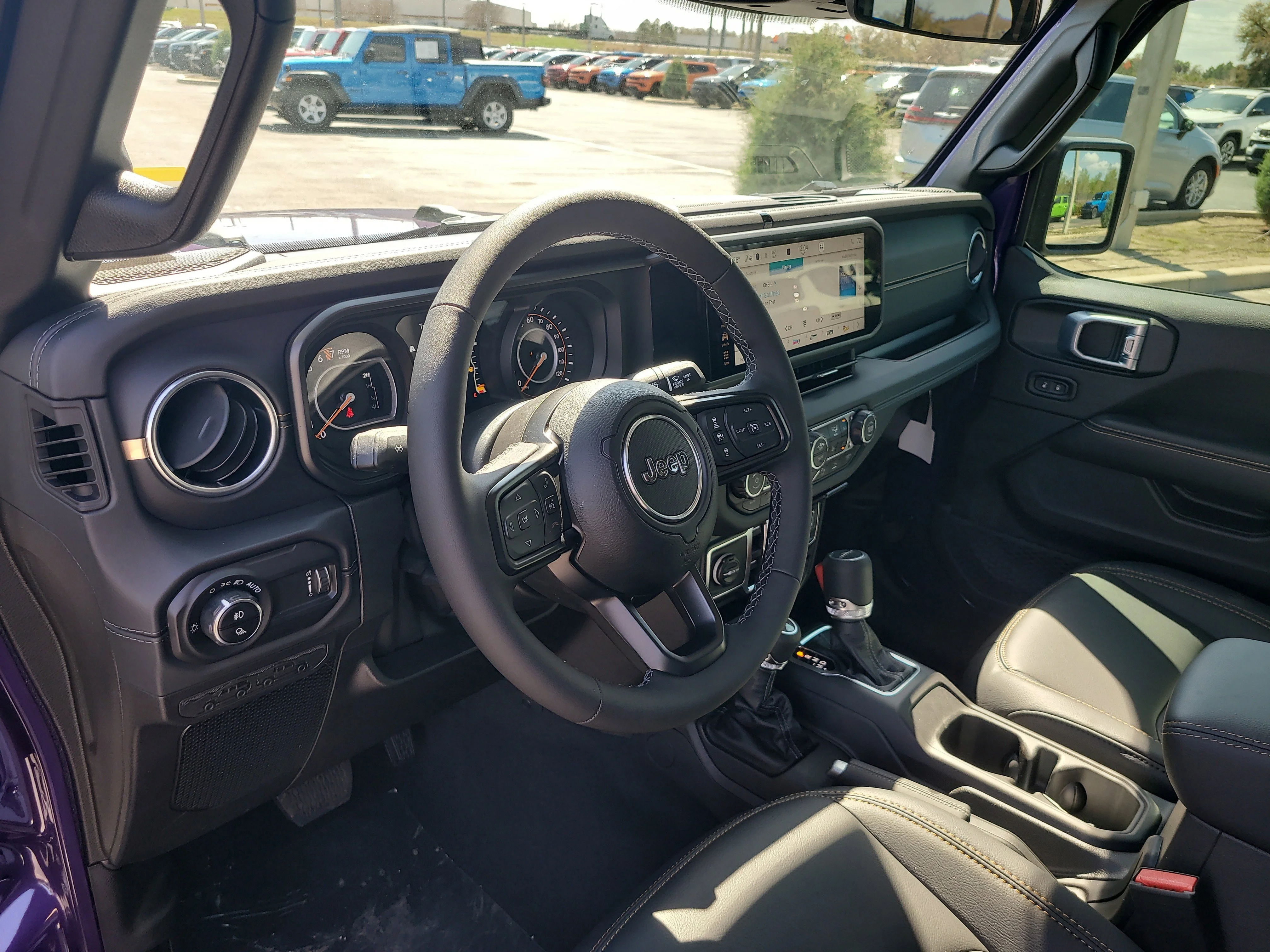 New 2026 Reign Jeep Sahara image 14