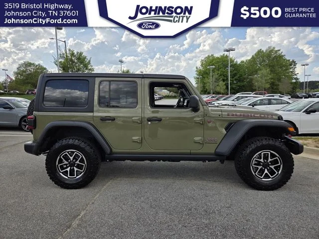 Used 2025 Green Jeep Rubicon image 8
