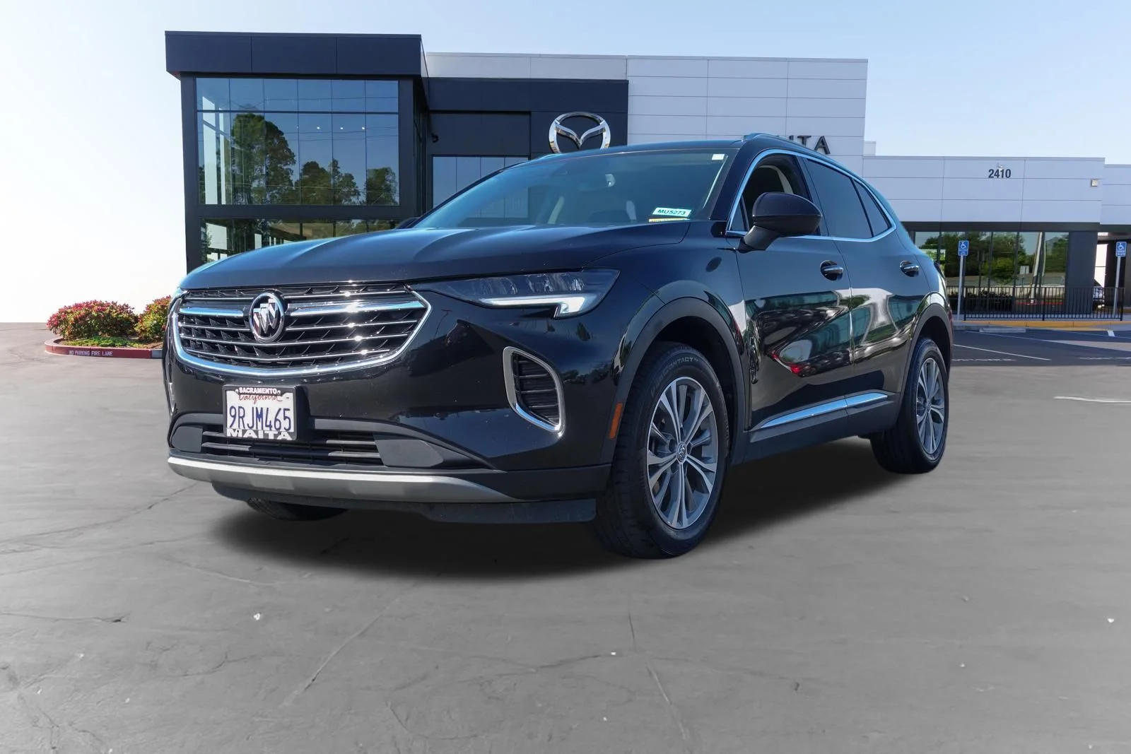 Used 2023 Ebony Twilight Metallic Buick Preferred image 7