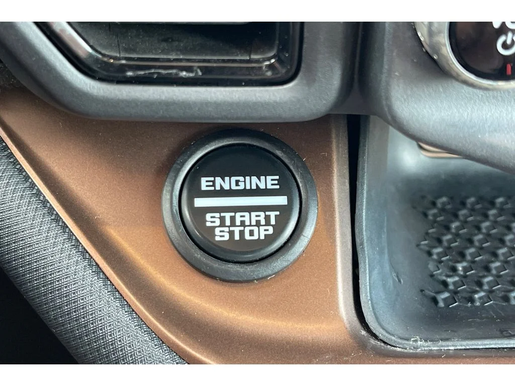 Used 2023 Cactus Gray Ford Outer Banks image 34