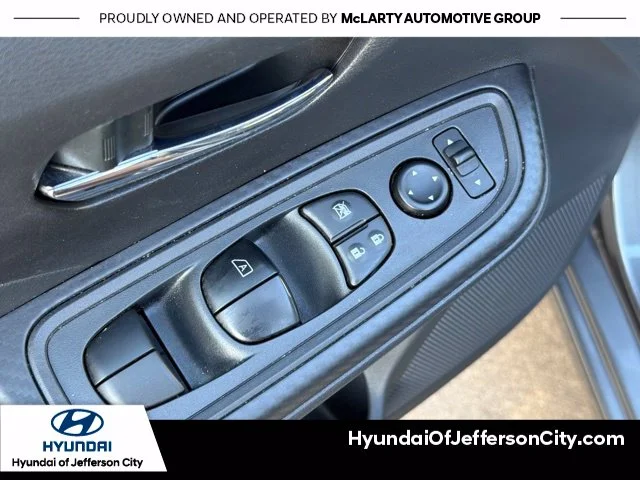 Used 2024 Gray Nissan 1.6 SV image 17