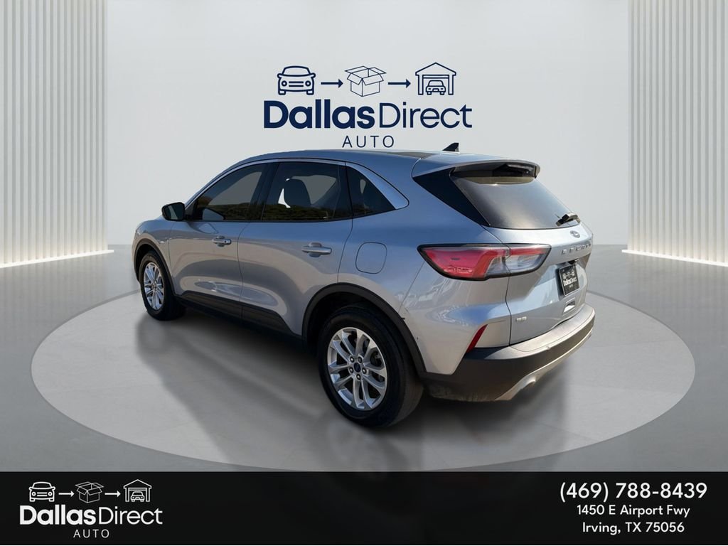 Used 2022 Iced Blue Silver Metallic Ford SE image 8