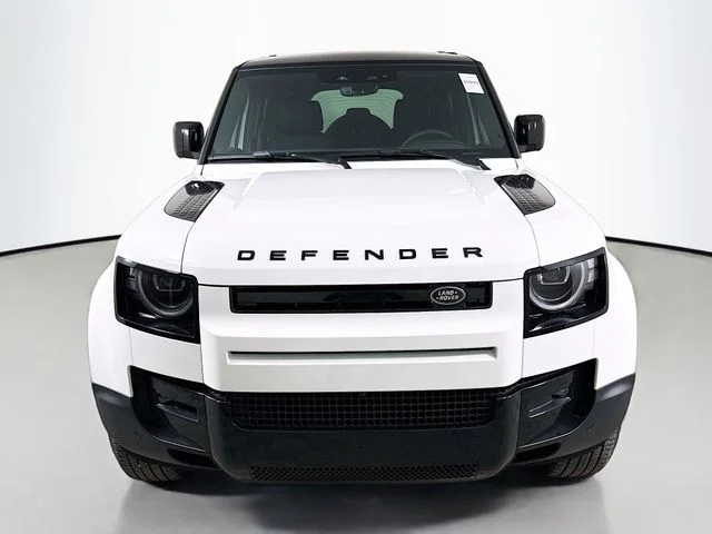 New 2026 Fuji White Land Rover S image 2