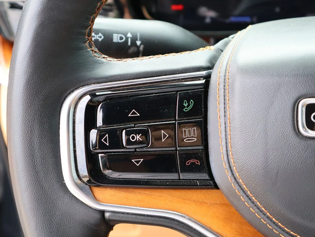 Used 2022 Gray Jeep Series III image 36