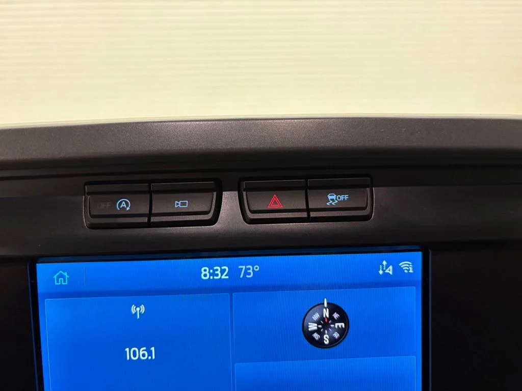 Used 2021 Black Ford XLT image 10