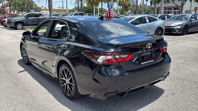 Used 2024 Midnight Black Metallic Toyota SE image 5