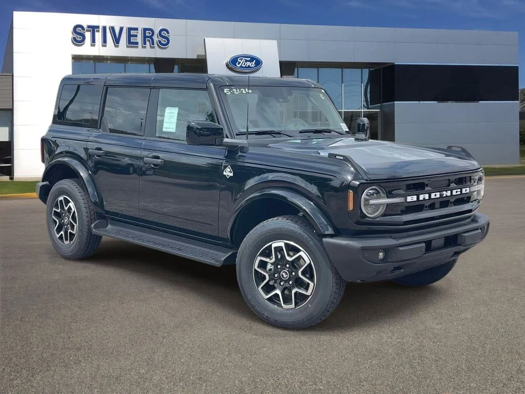 New 2026 Black Ford Outer Banks image 1