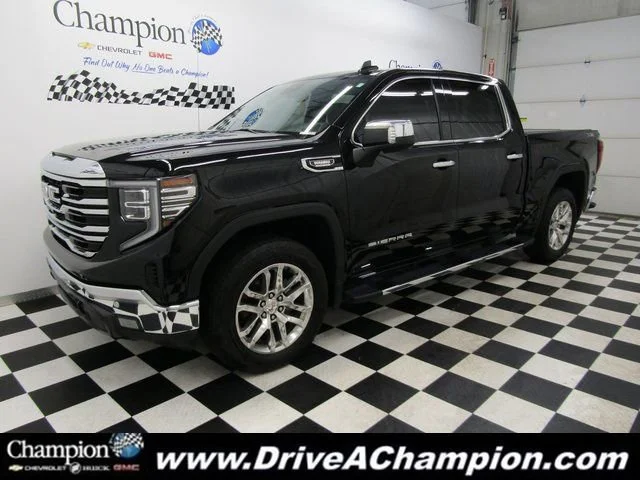 Used 2022 Onyx Black GMC SLT image 14