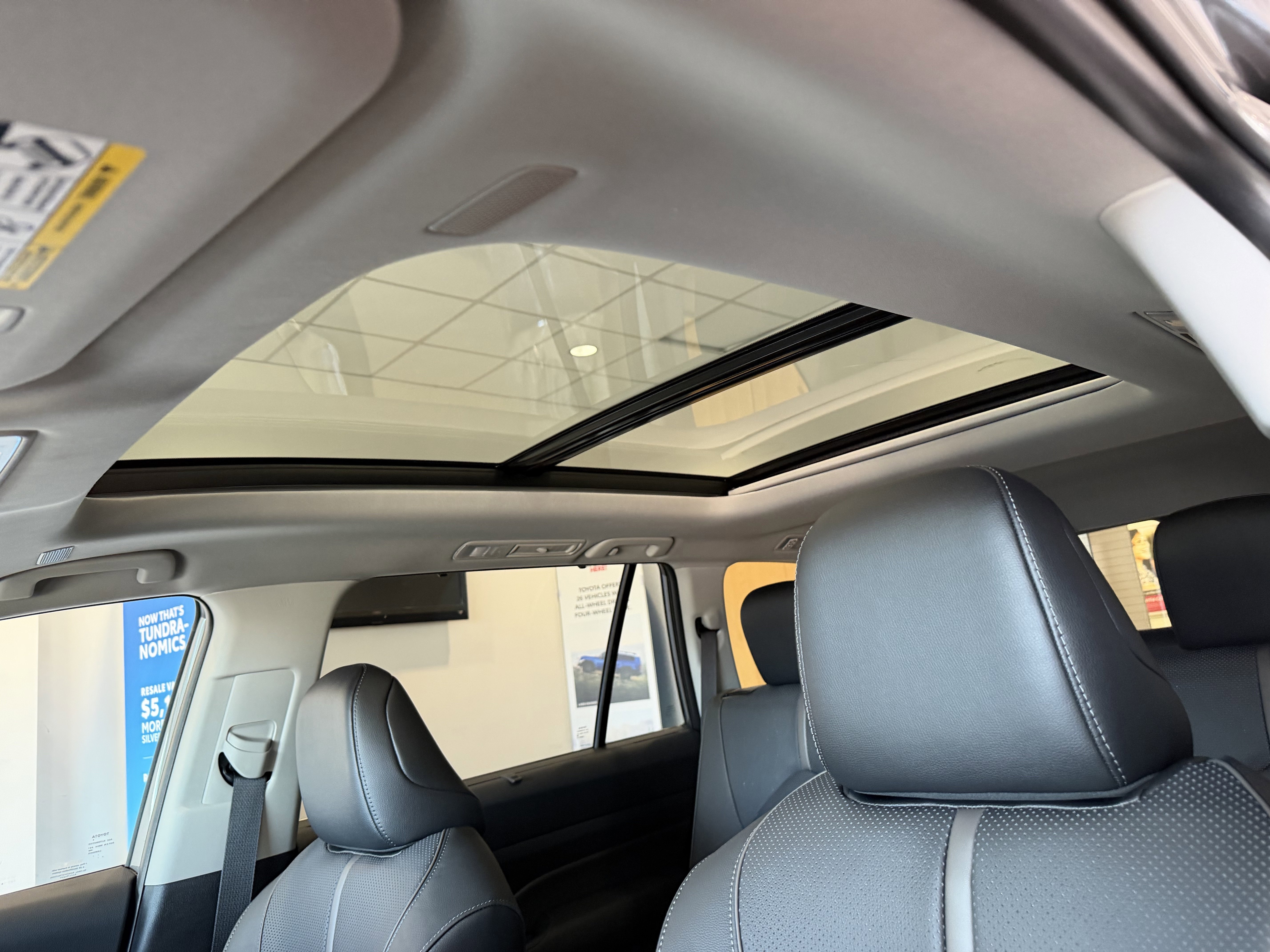 2026 Toyota Grand Highlander Platinum - Photo 21