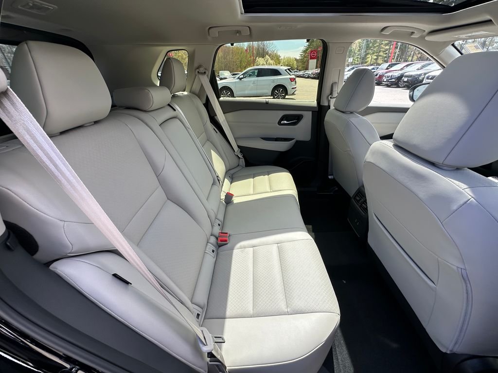 2026 Nissan Rogue SV - Photo 21