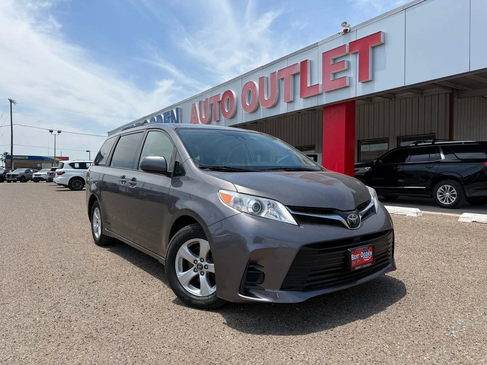2020 Toyota Sienna LE