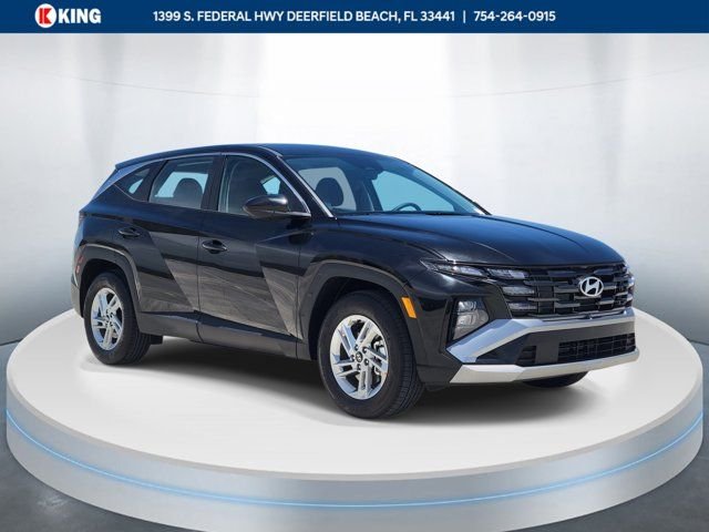 2026 Hyundai TUCSON SE FWD