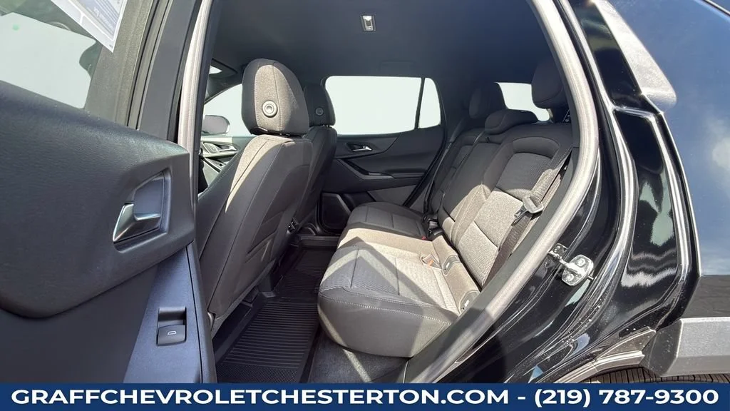2027 Chevrolet Equinox LT - Photo 36