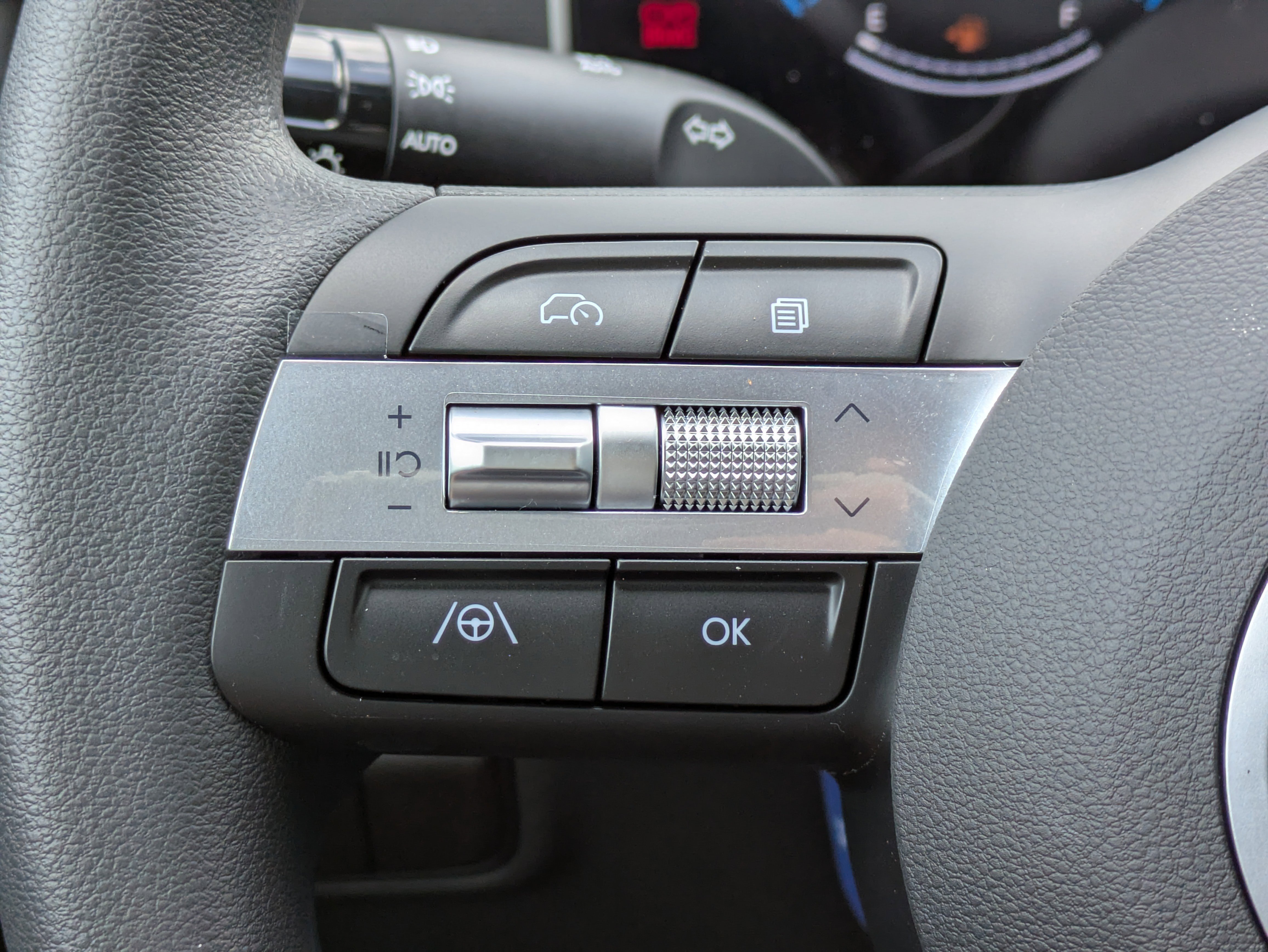 New 2026 Rockwood Green Hyundai SEL Activity FWD image 50