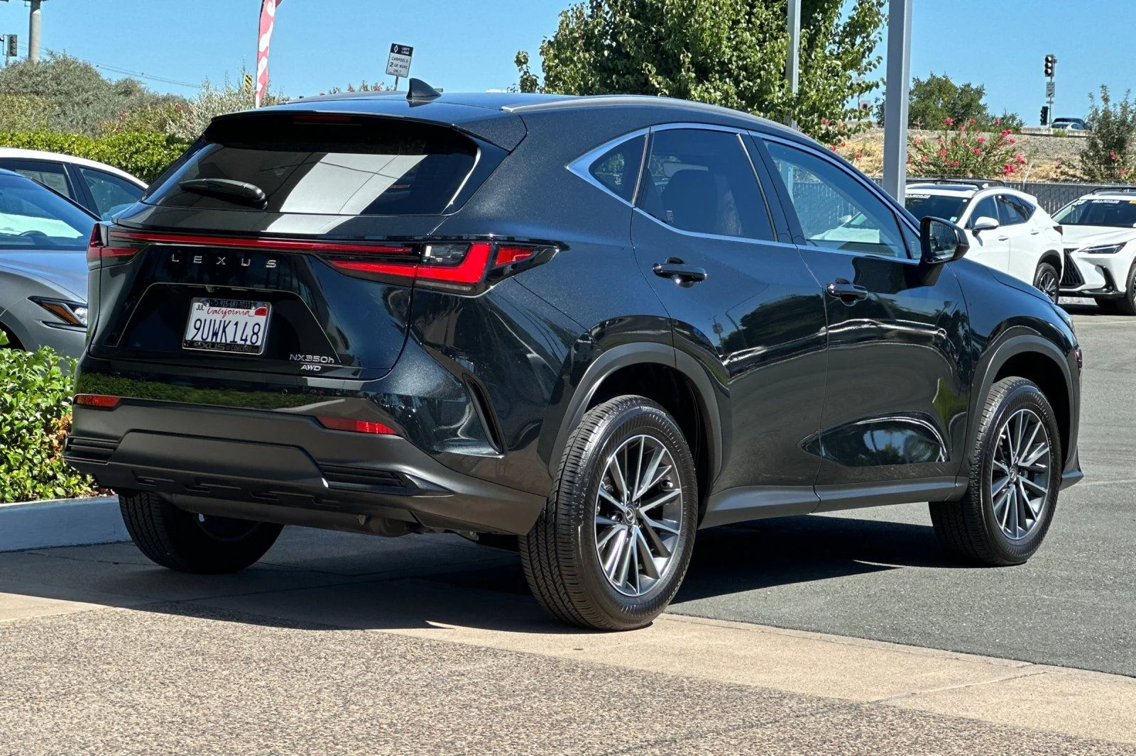 Certified Used 2025 Caviar Lexus 350h Premium image 4