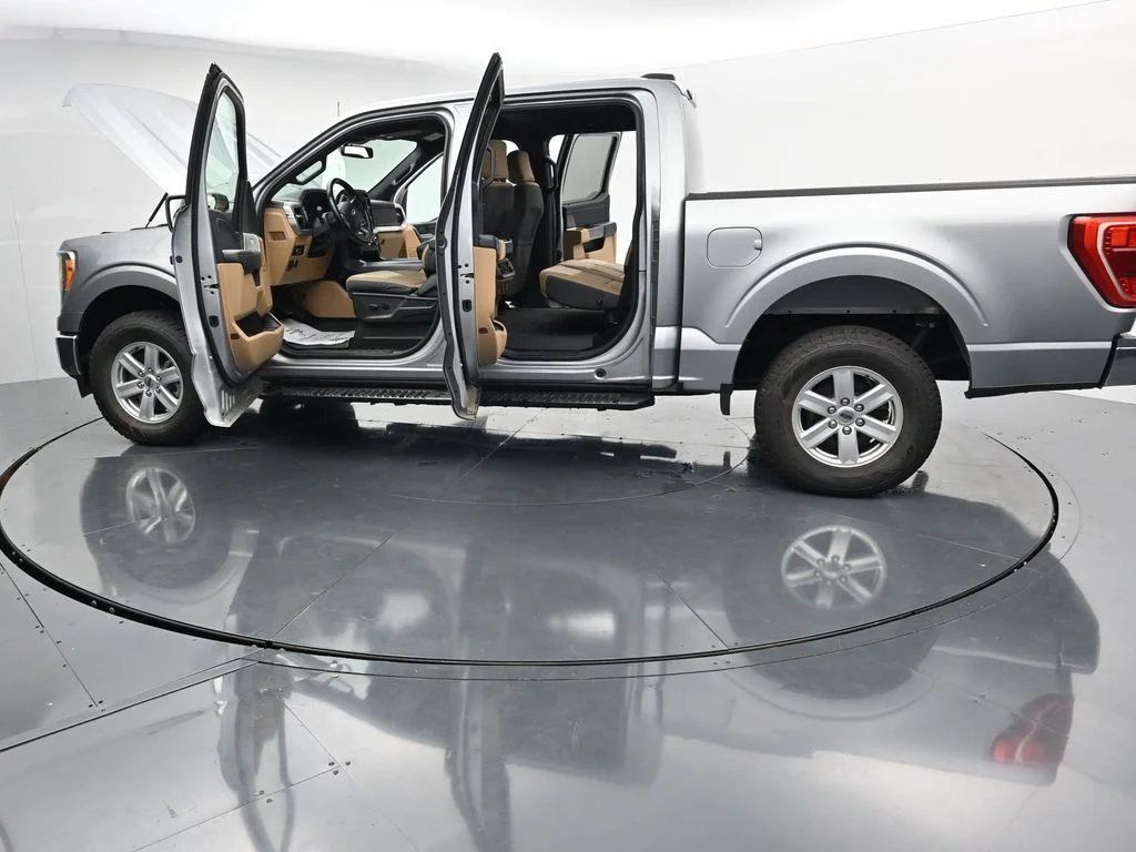 Used 2022 Silver Ford XLT image 37