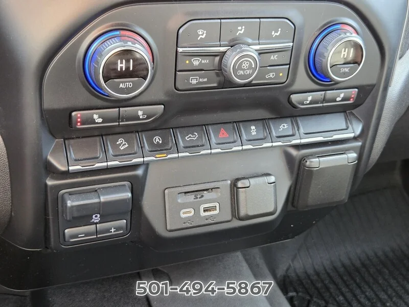 Used 2021 Steel Metallic CHEVROLET LT image 19