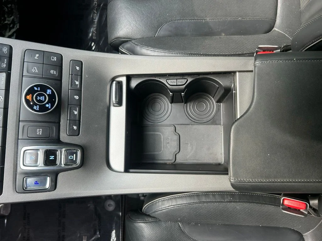Used 2021 Black Hyundai Calligraphy image 16