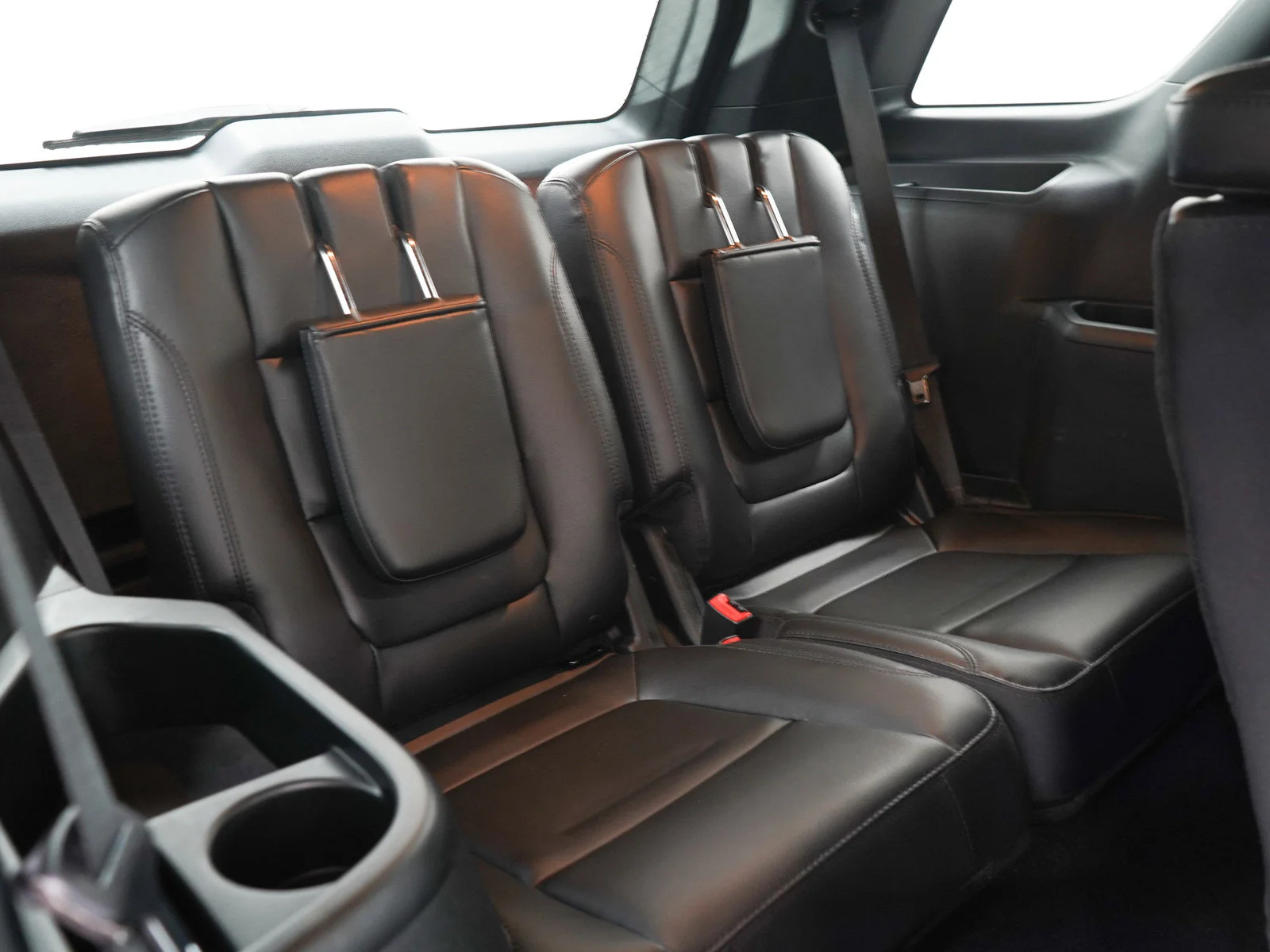 Used 2018 Magnetic Metallic Ford XLT image 12
