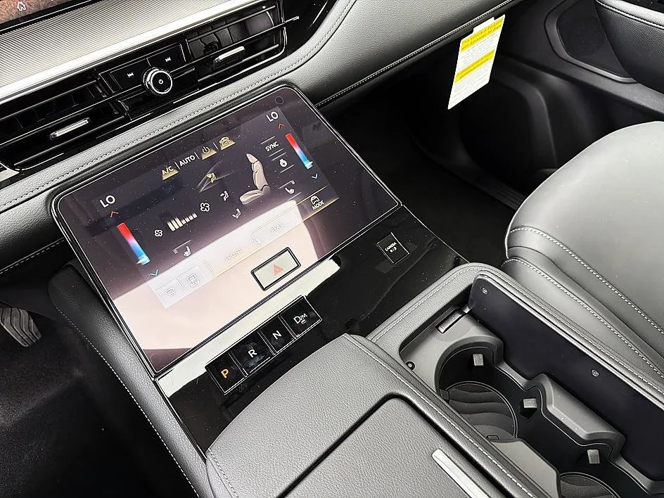 2026 INFINITI QX80 Pure - Photo 18