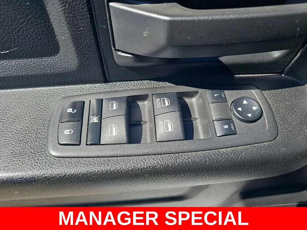 Used 2022 White Ram Tradesman image 26