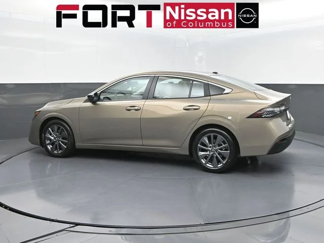 New 2026 Brown Nissan SL image 4