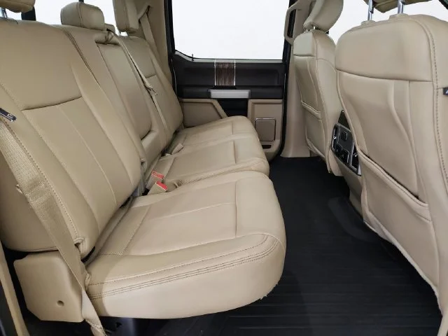 Used 2018 White Gold Ford Lariat image 27