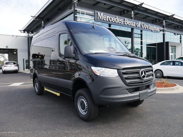 2026 Mercedes-Benz Sprinter 2500 144 WB HO Select AWD's photo