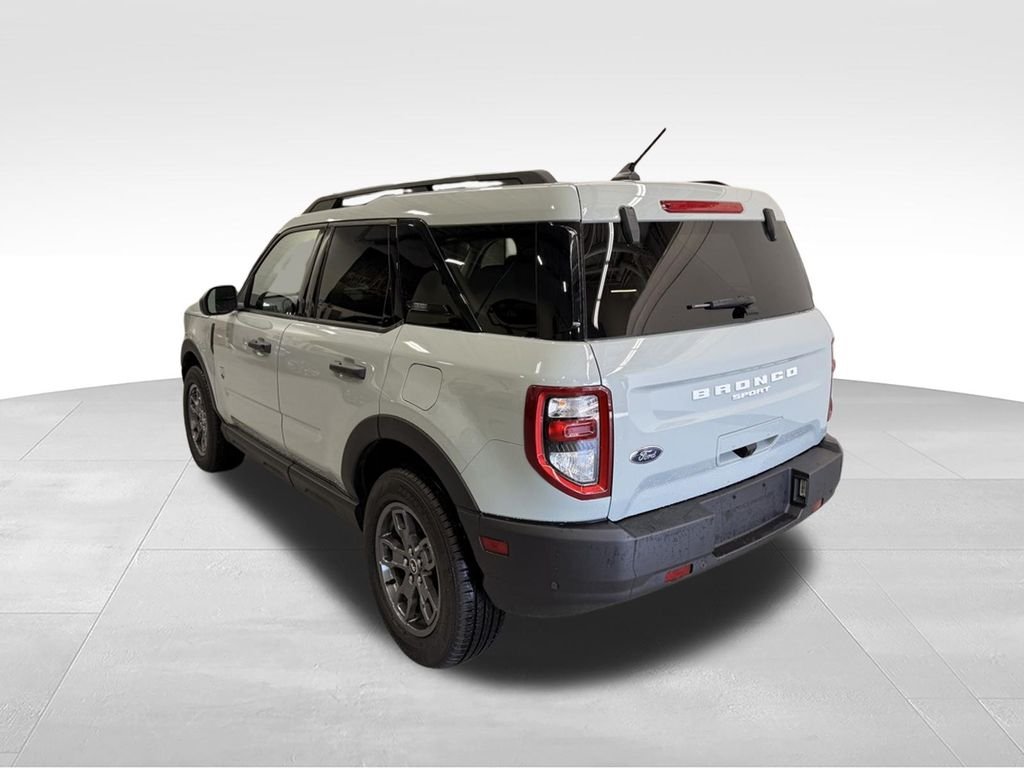 Used 2023 Green Ford  image 3