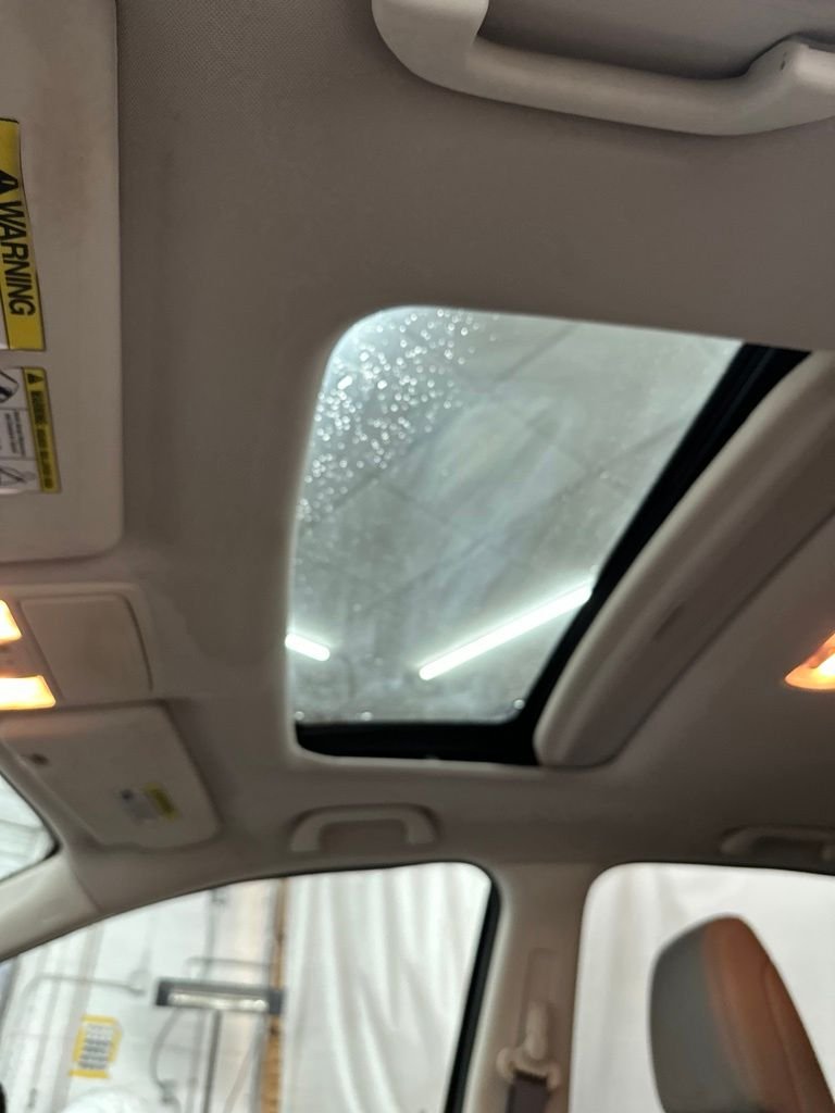 Used 2013 Gray Honda EX-L image 21