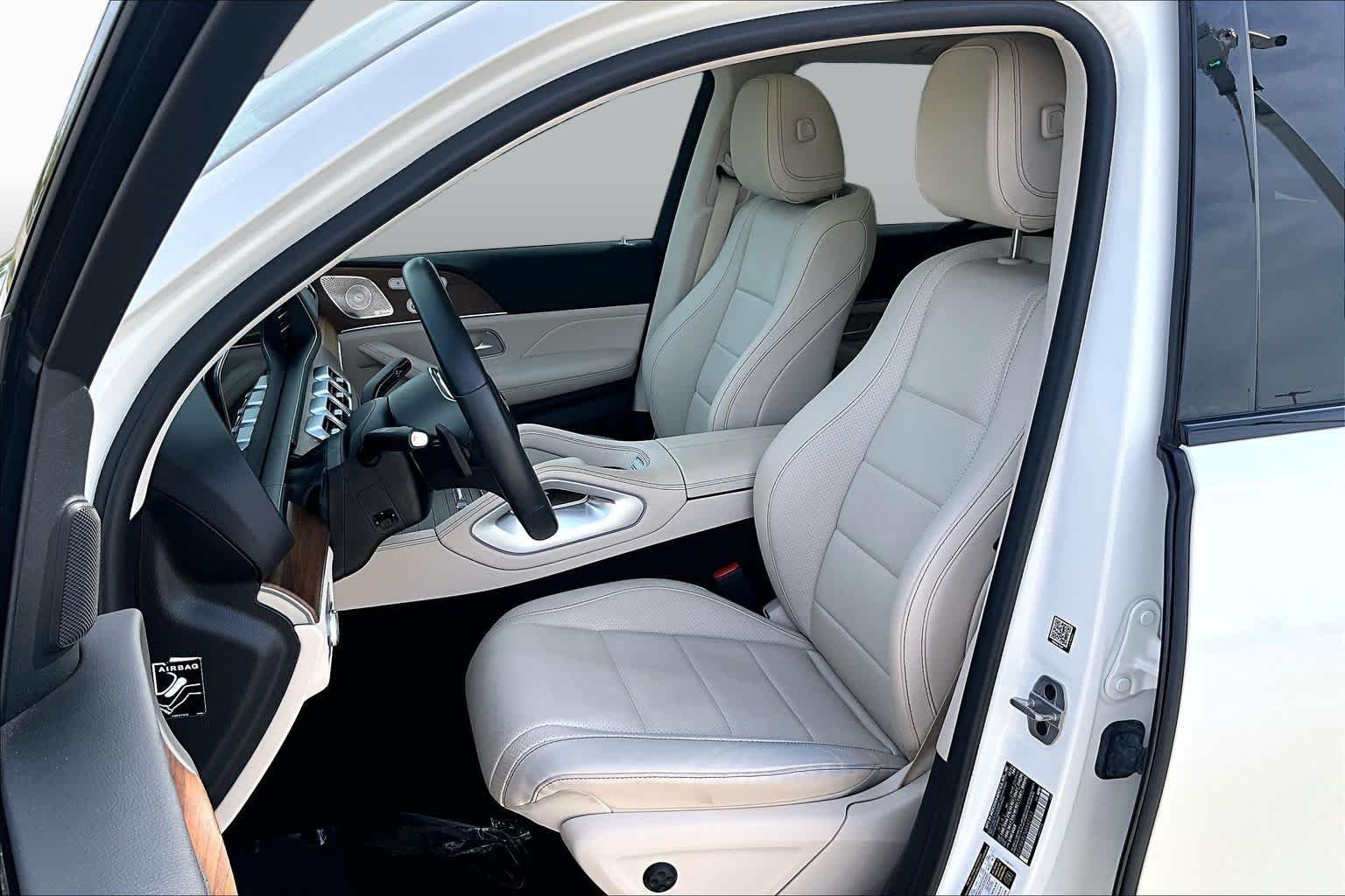 Used 2022 MANUFAKTUR Diamond White Bright Mercedes-Benz GLE 350 image 8