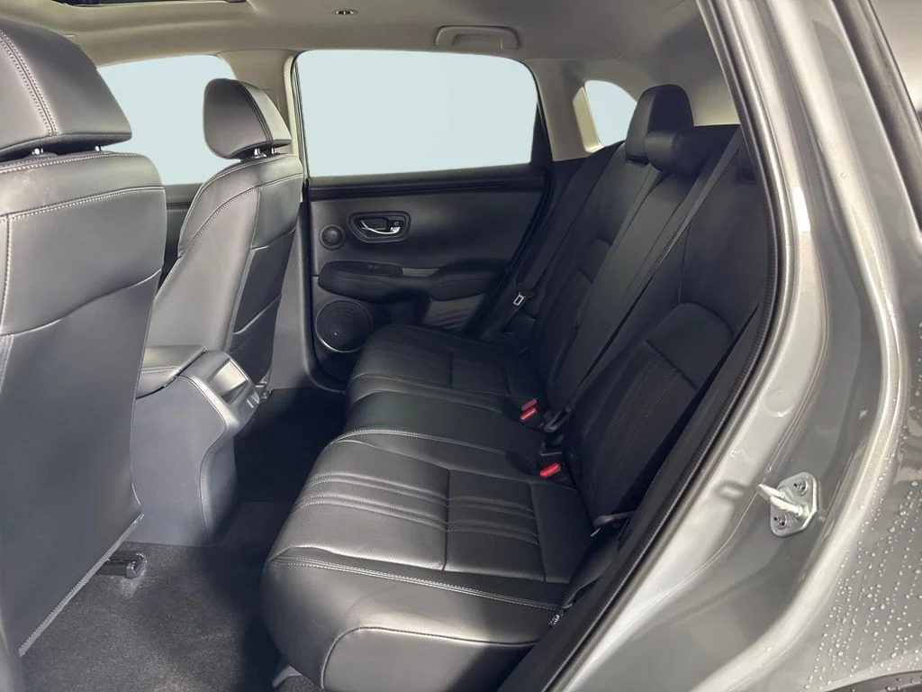 New 2027 Urban Gray Honda EX-L image 13
