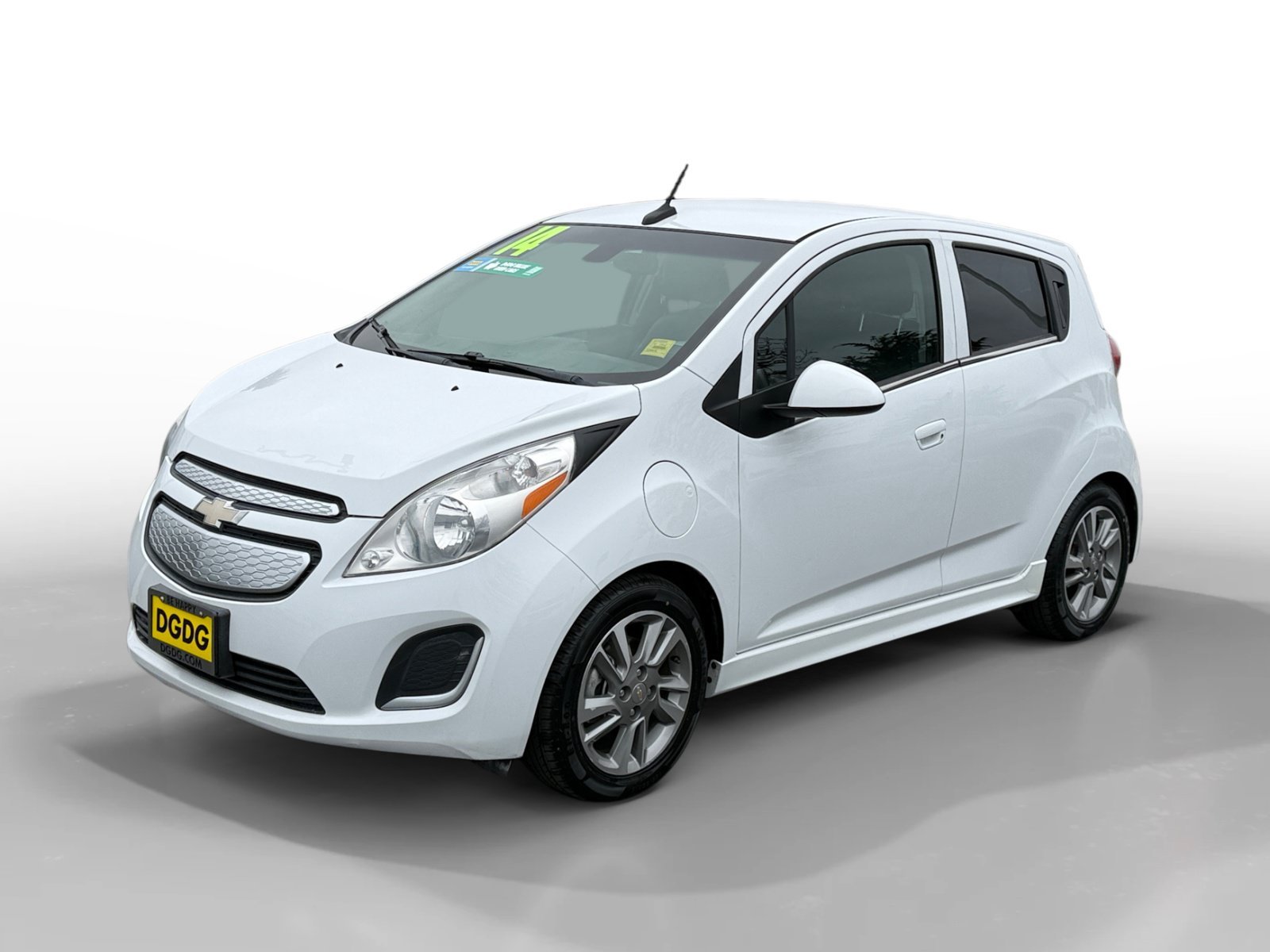 Used 2014 Summit White Chevrolet 2LT image 1