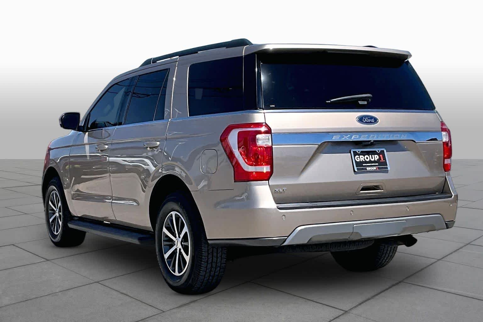 Used 2020 Desert Gold Ford XLT image 11