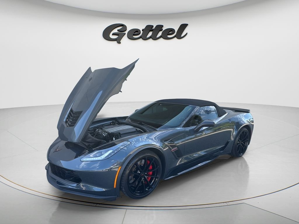 Used 2019 Gray Chevrolet Grand Sport image 17