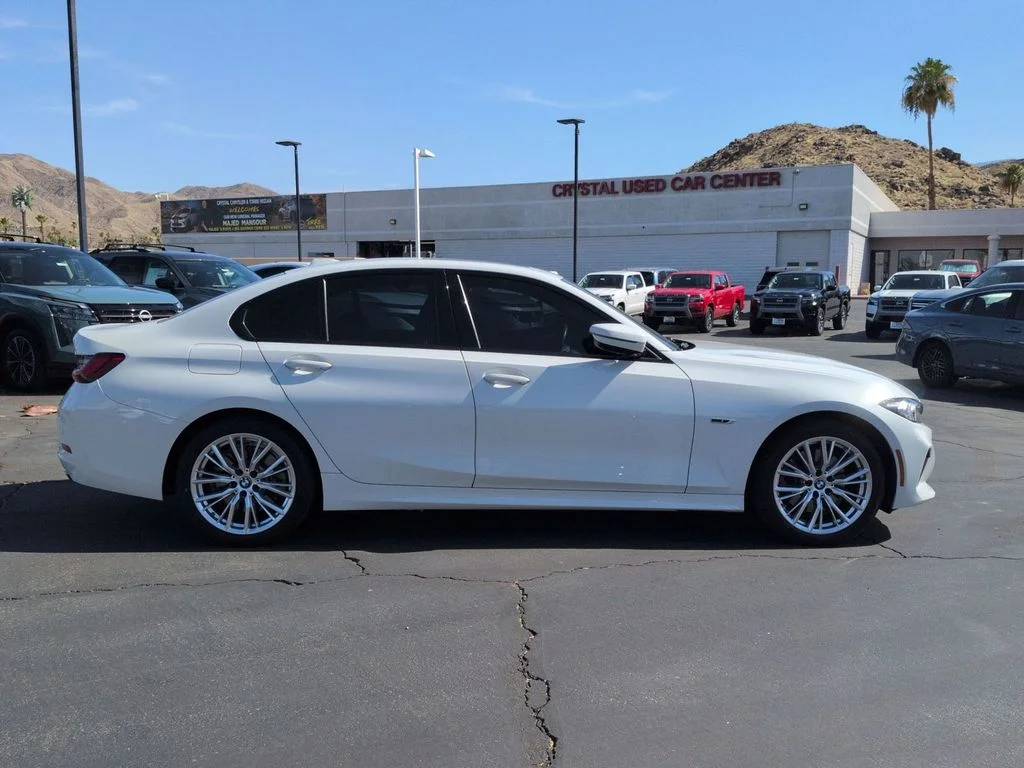 Used 2023 White BMW 330e iPerformance image 5