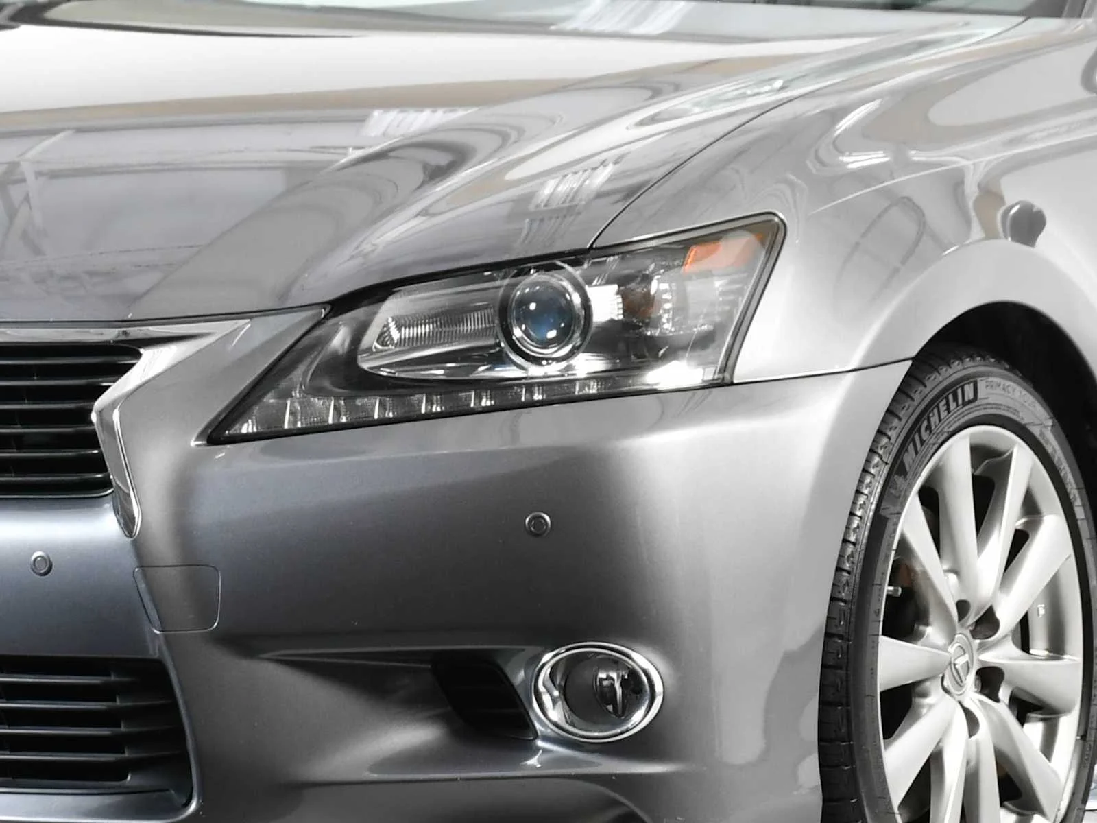 Used 2013 Nebula Gray Pearl Lexus  image 11