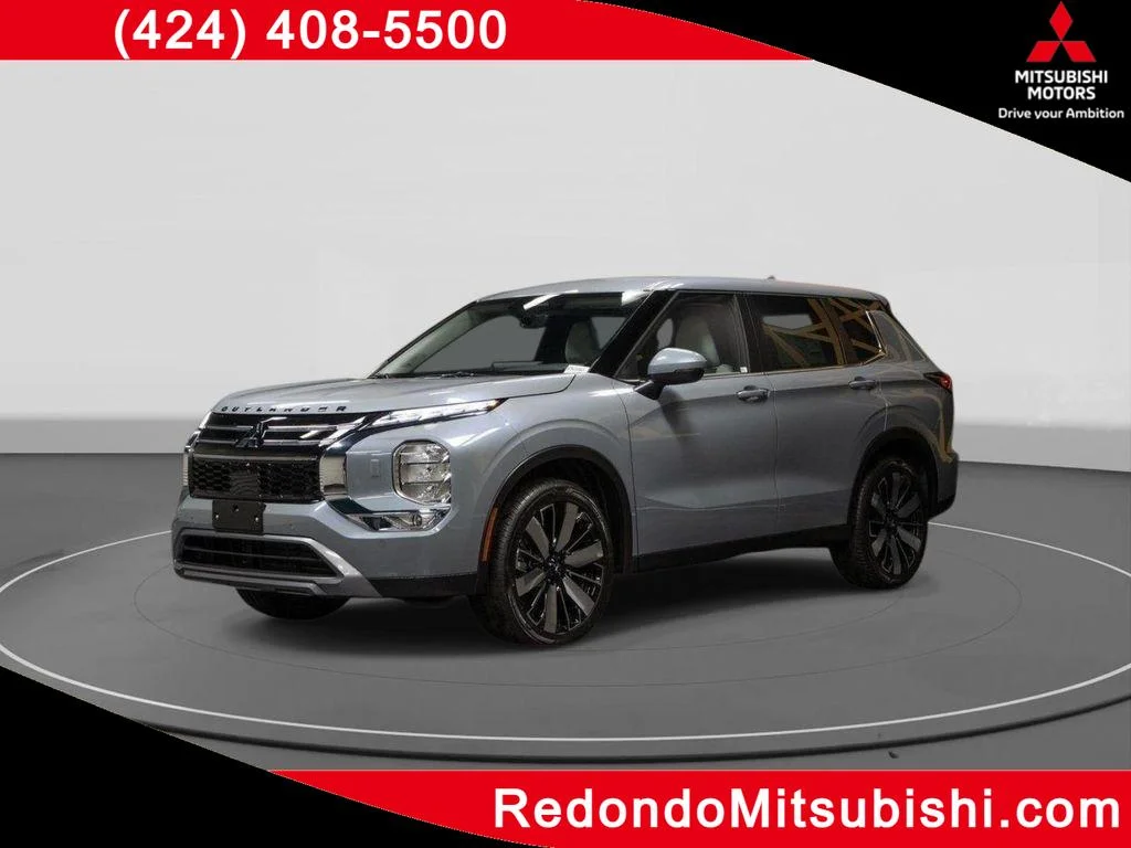 2026 Mitsubishi Outlander SE FWD's photo
