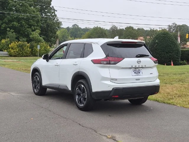 Used 2025 White Nissan SV image 11