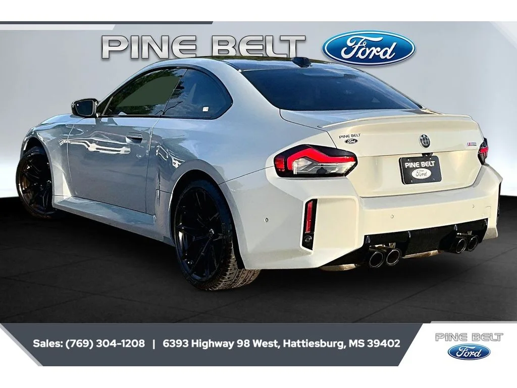 Used 2024 Brooklyn Gray Metallic BMW Base image 2