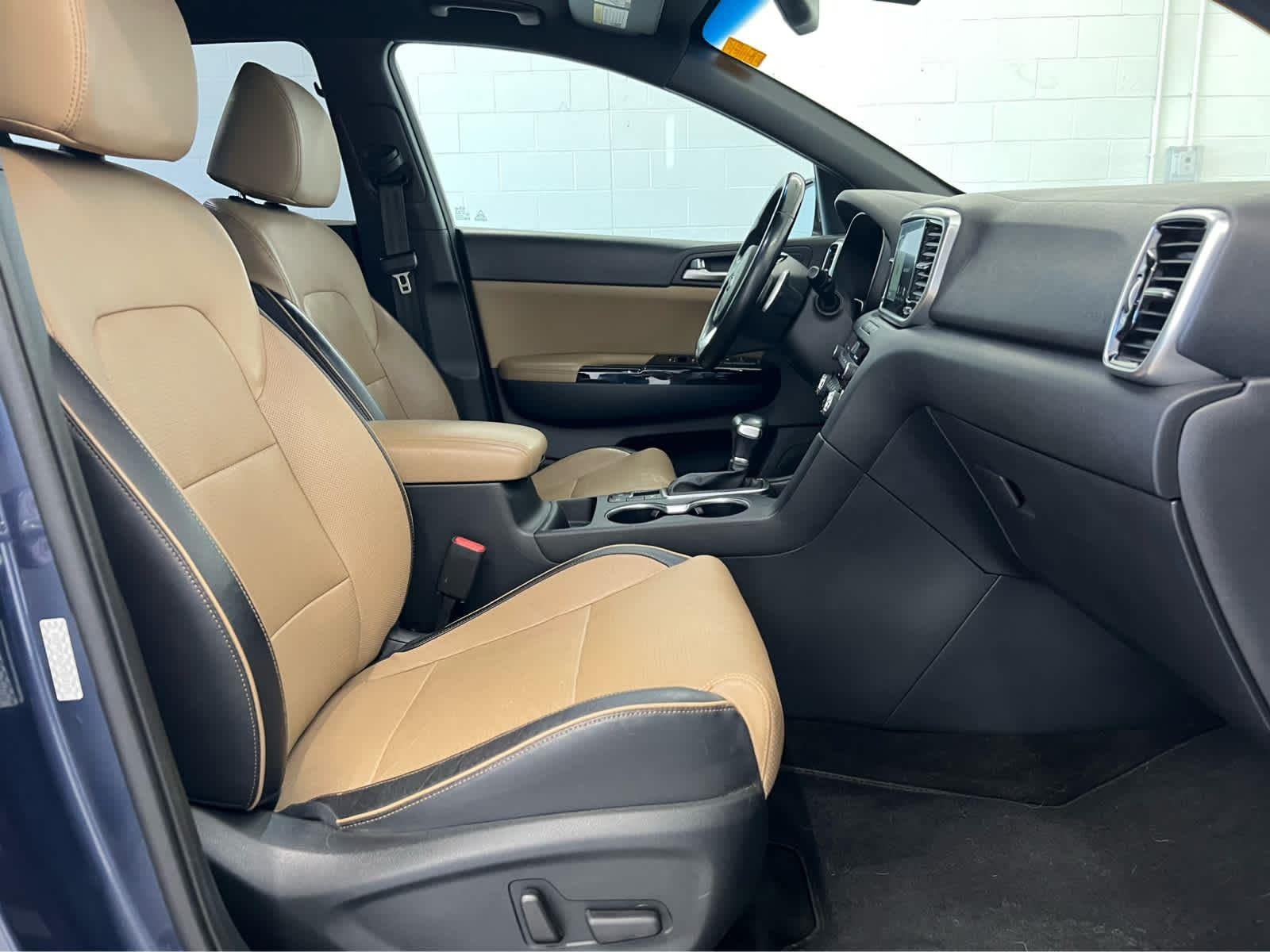 2021 Kia Sportage SX Turbo - Photo 29