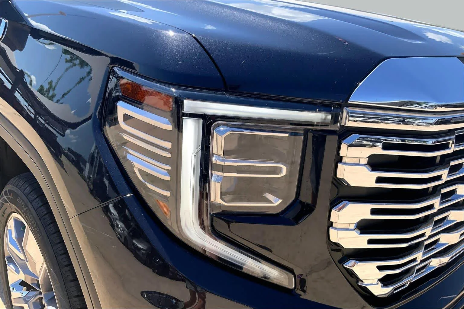 Certified Used 2024 Titanium Rush Metallic GMC Denali image 27