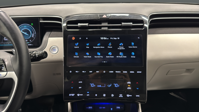 Used 2024 White Pearl Hyundai Limited image 13