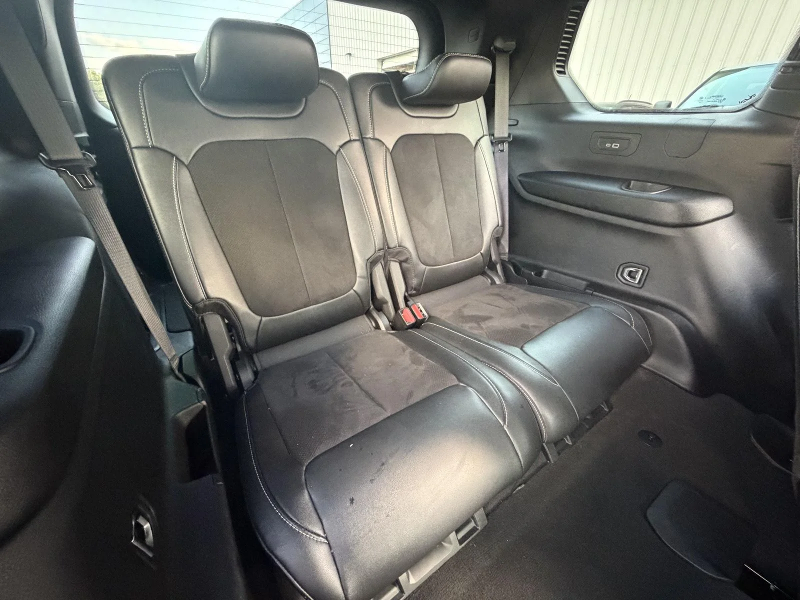 Used 2023 Baltic Gray Metallic Clearcoat Jeep Altitude image 22