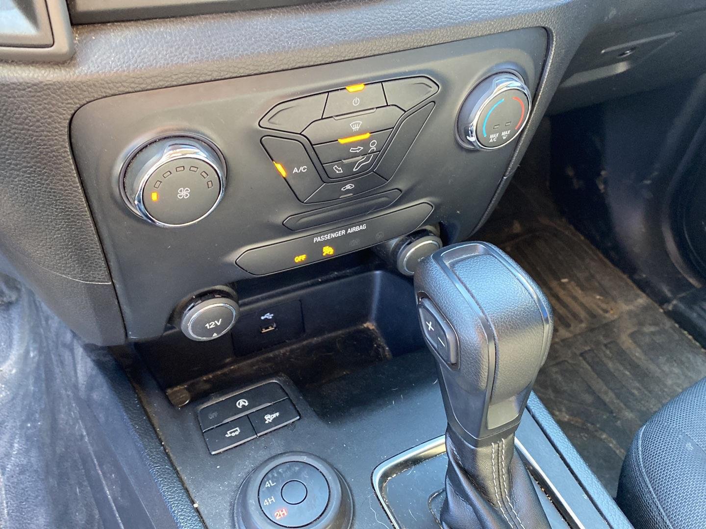 Used 2021 Carbonized Gray Ford XL image 19