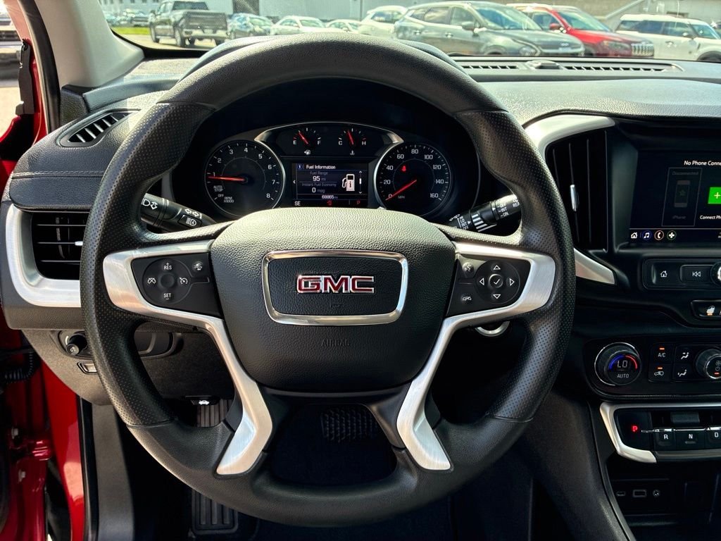 Used 2022 Red GMC SLE image 23