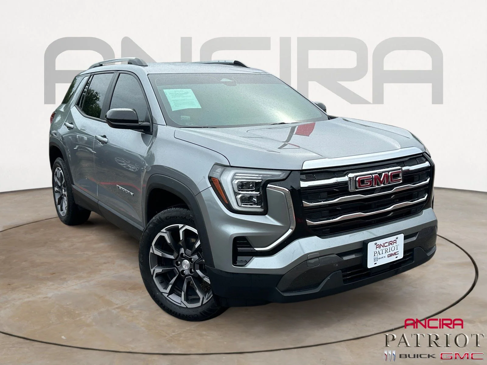 Used 2025 Sterling Metallic GMC AWD Elevation image 1