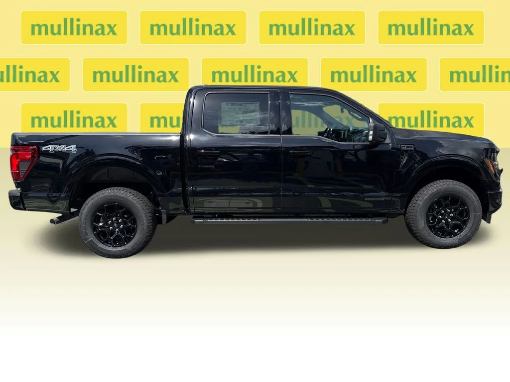 New 2026 Black Ford XLT image 16