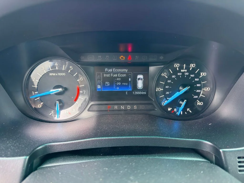 Used 2017 White Ford XLT image 38