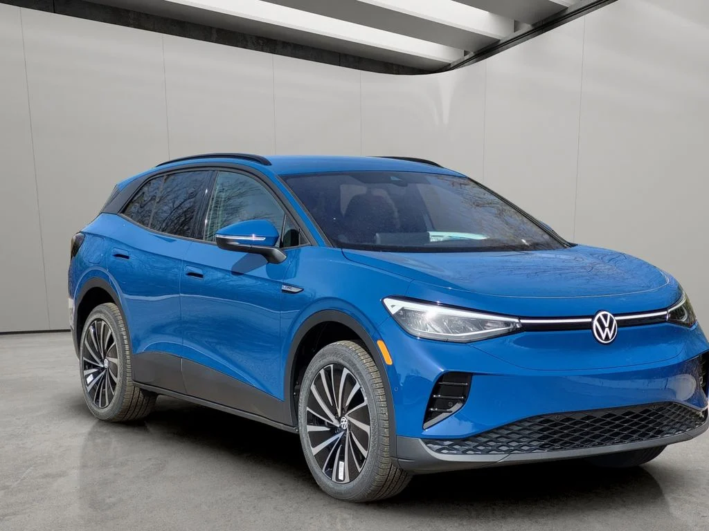 New 2026 Mountain  Lake Blue Metallic Volkswagen Pro image 4